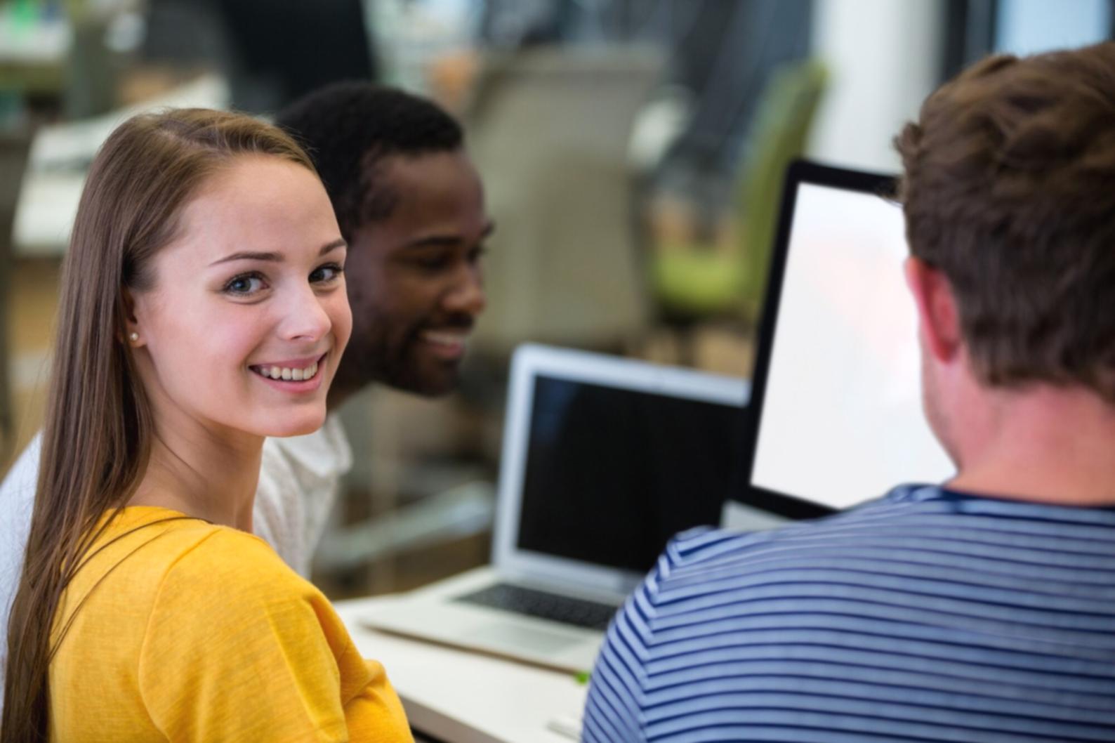 Digital tools and resources for budget management